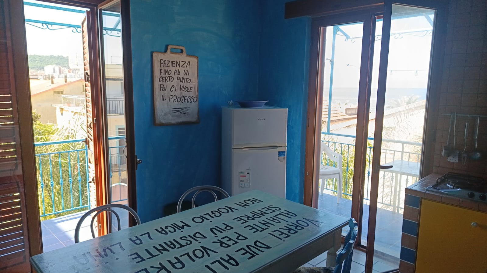 Kitchen design at Casa Carolina